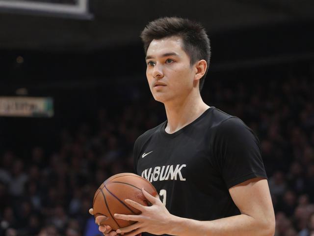 开云体育_ NBA历史上的经典时刻：值得铭记的瞬间，nba开幕式开场曲