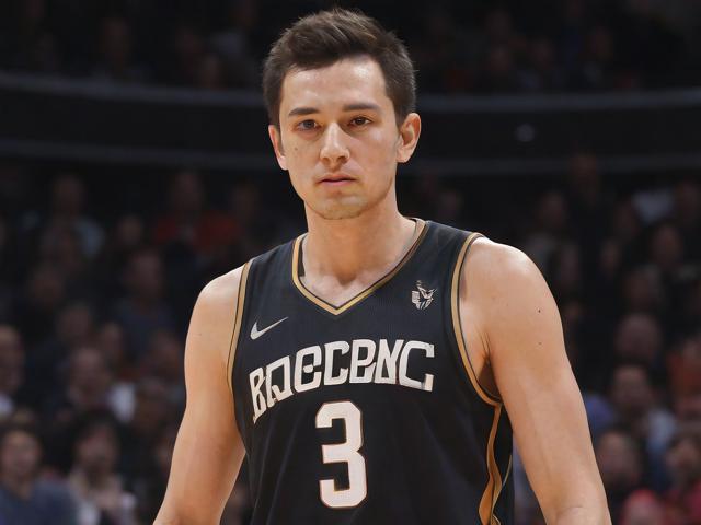 开云体育_ NBA历史最佳阵容评选：你会选谁？，nba历史最佳球员排名