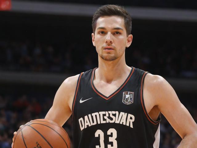 开云体育_ NBA季前赛的要点：新阵容的试探与考验，nba季前赛推荐分析