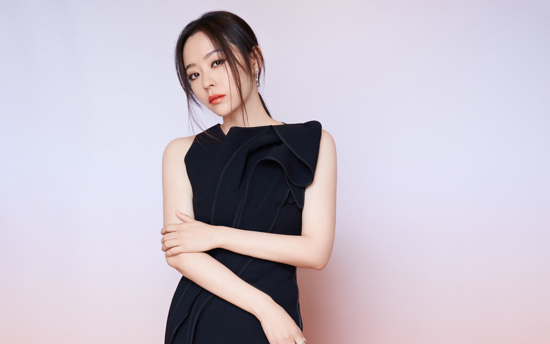 “彭尤蝶泳+自由泳：从新星到顶级选手的飞跃”